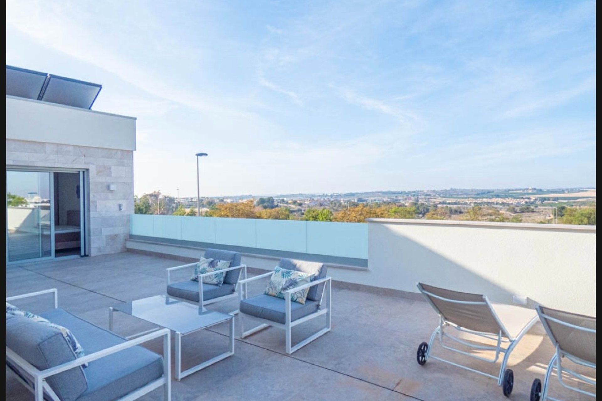 Resale - Villa -
Benijofar - Costa Blanca