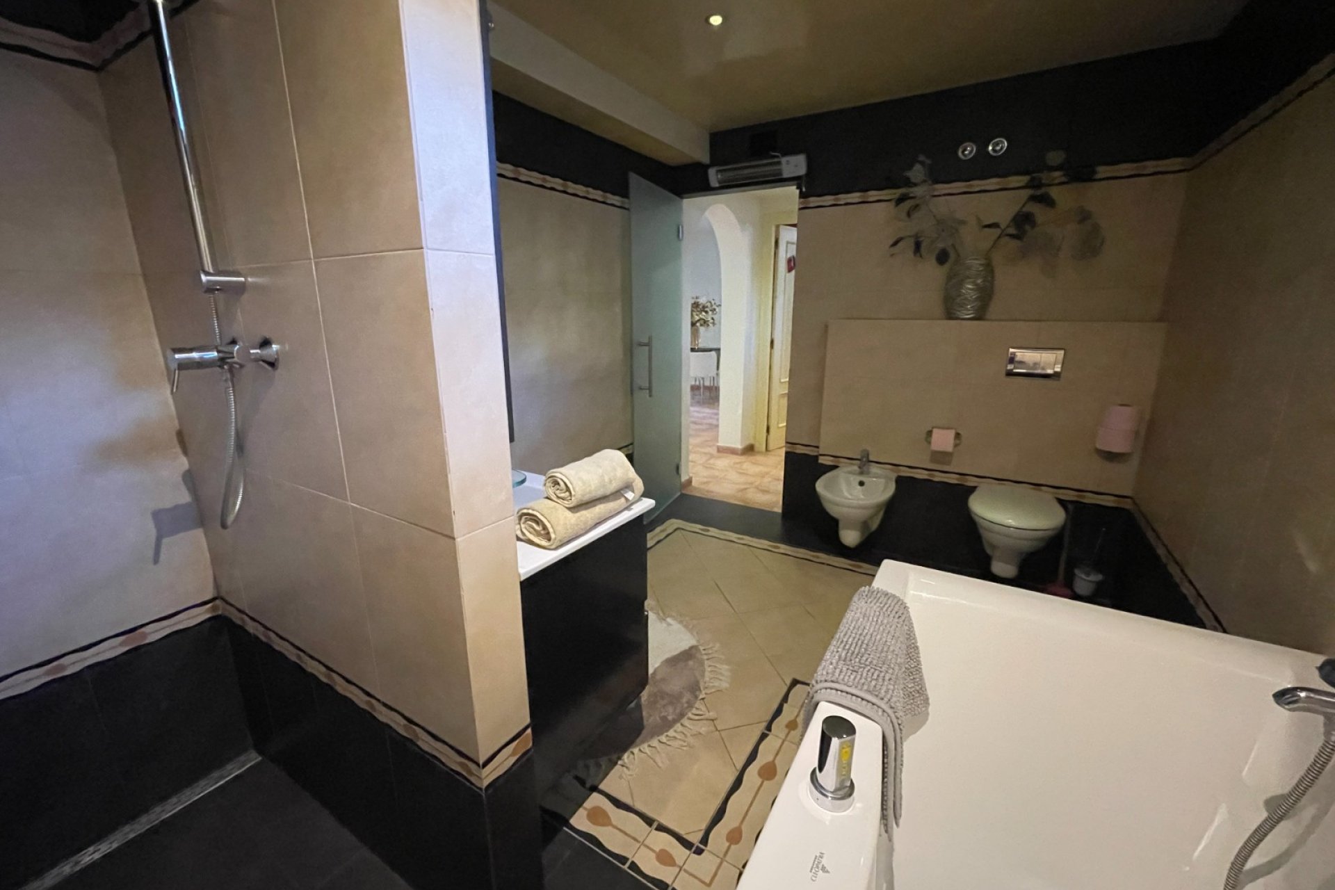 Resale - Villa -
Benijofar - Costa Blanca