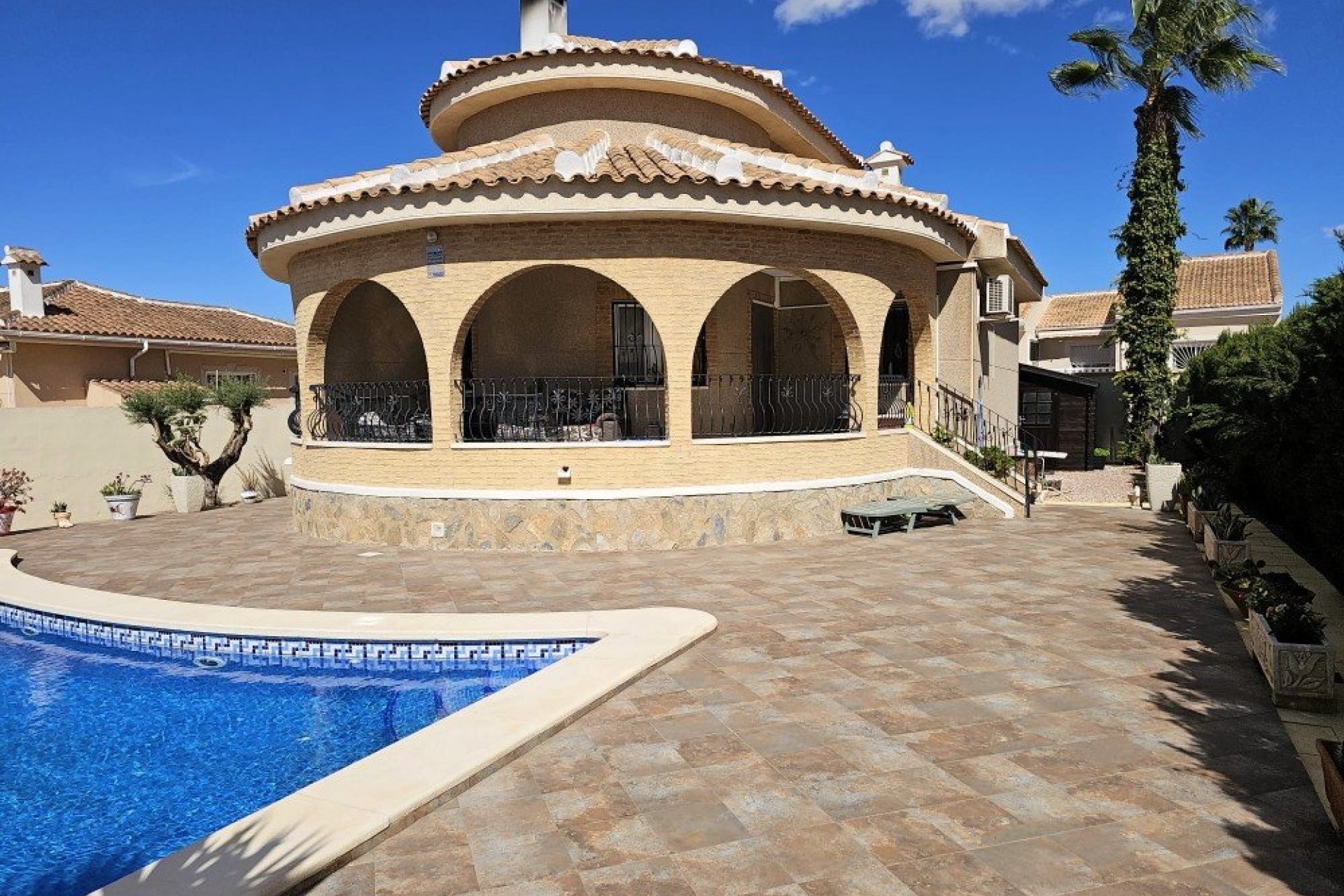 Resale - Villa -
Benijofar - Costa Blanca