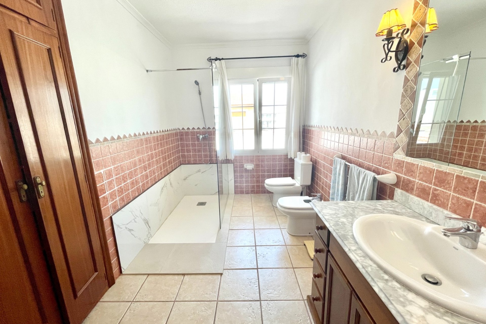 Resale - Villa -
Benijofar - Costa Blanca