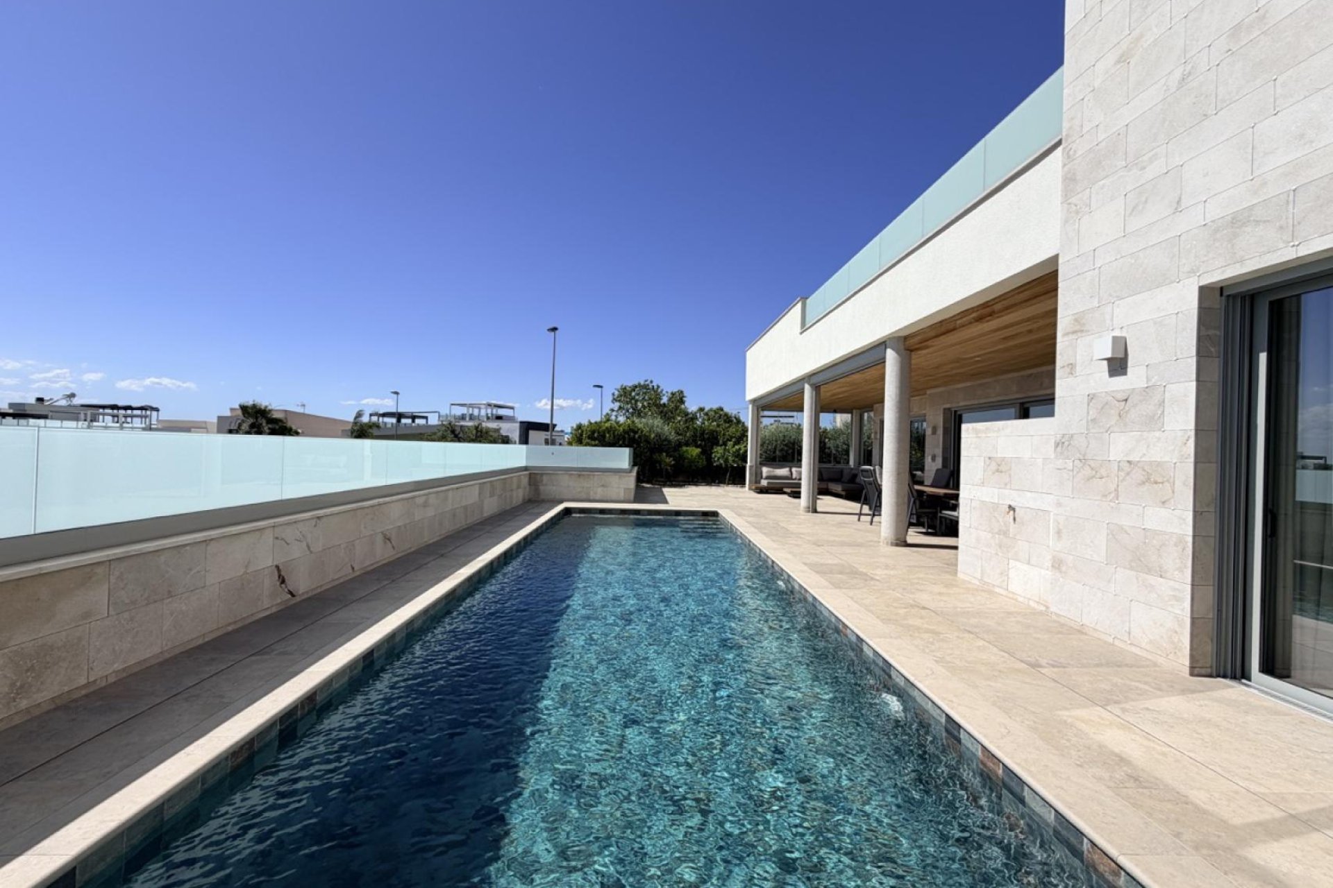 Resale - Villa -
Benijofar - Costa Blanca