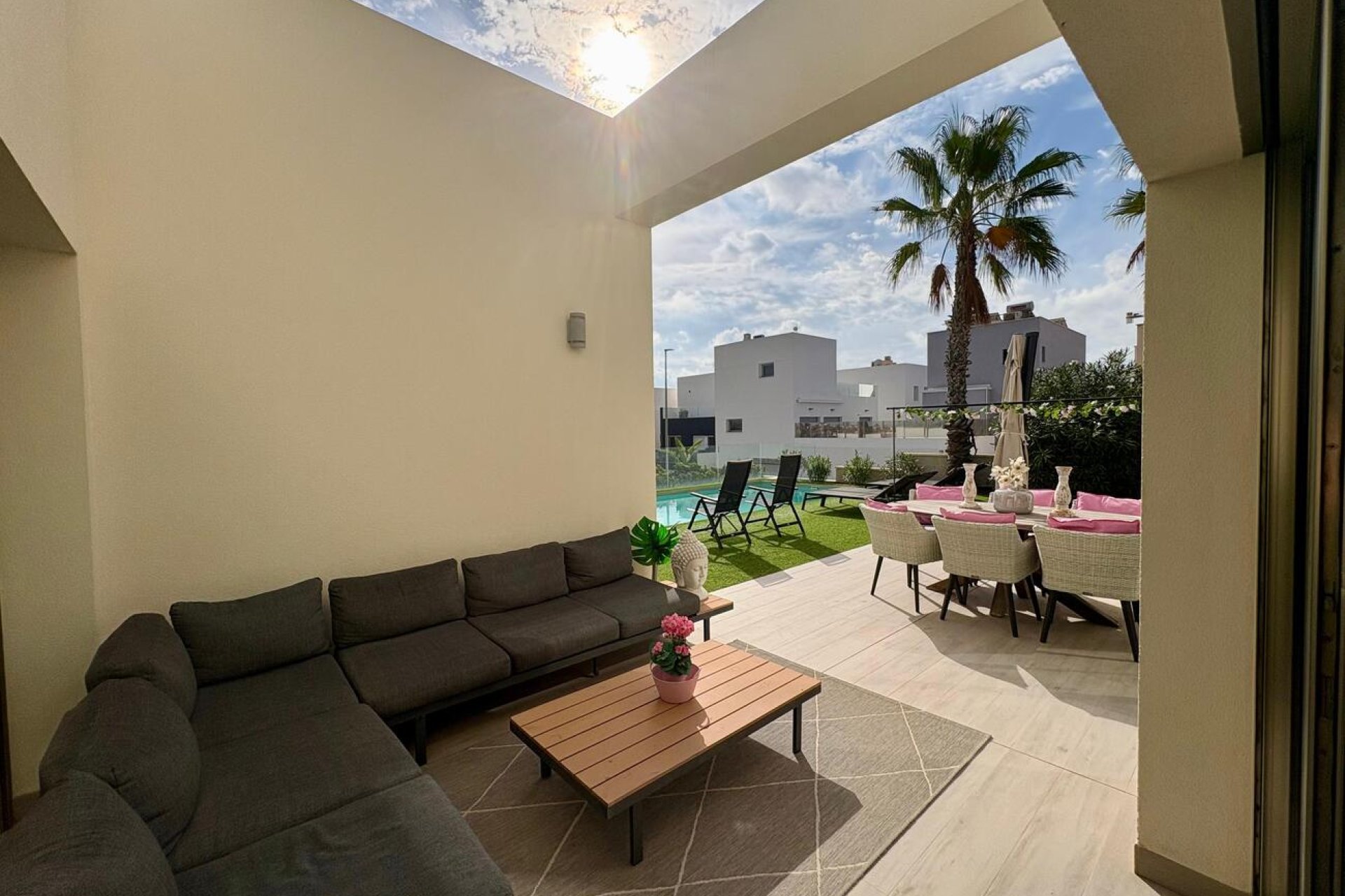 Resale - Villa -
Benijofar - Costa Blanca