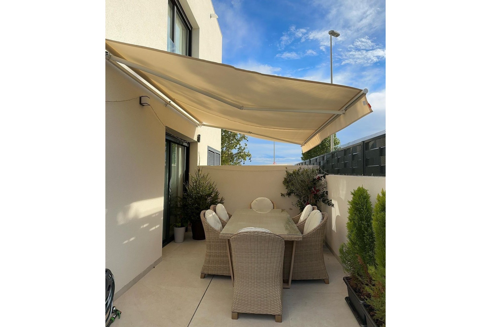 Resale - Villa -
Benijofar