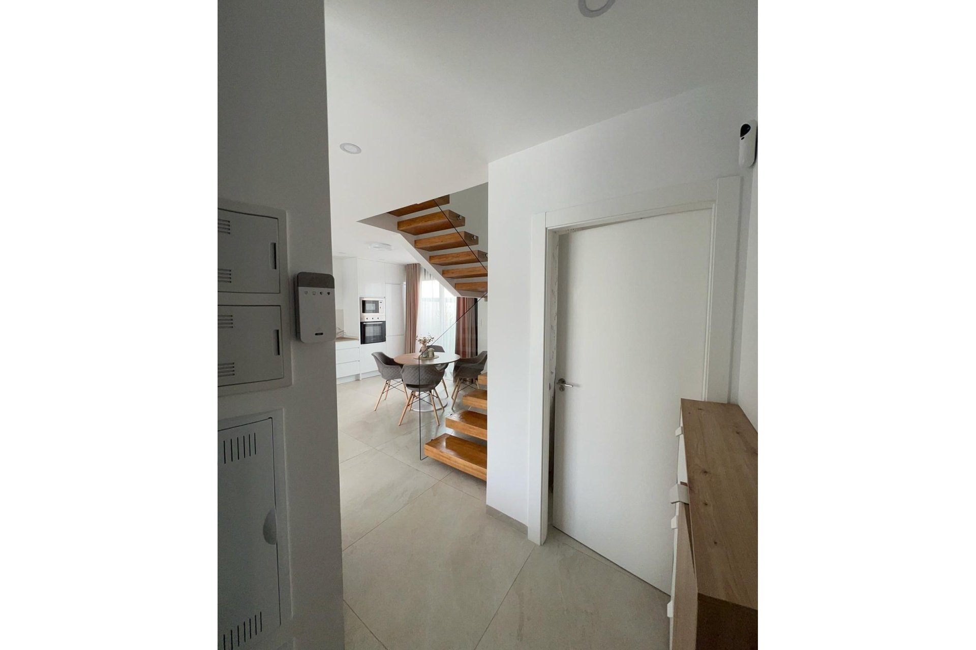 Resale - Villa -
Benijofar