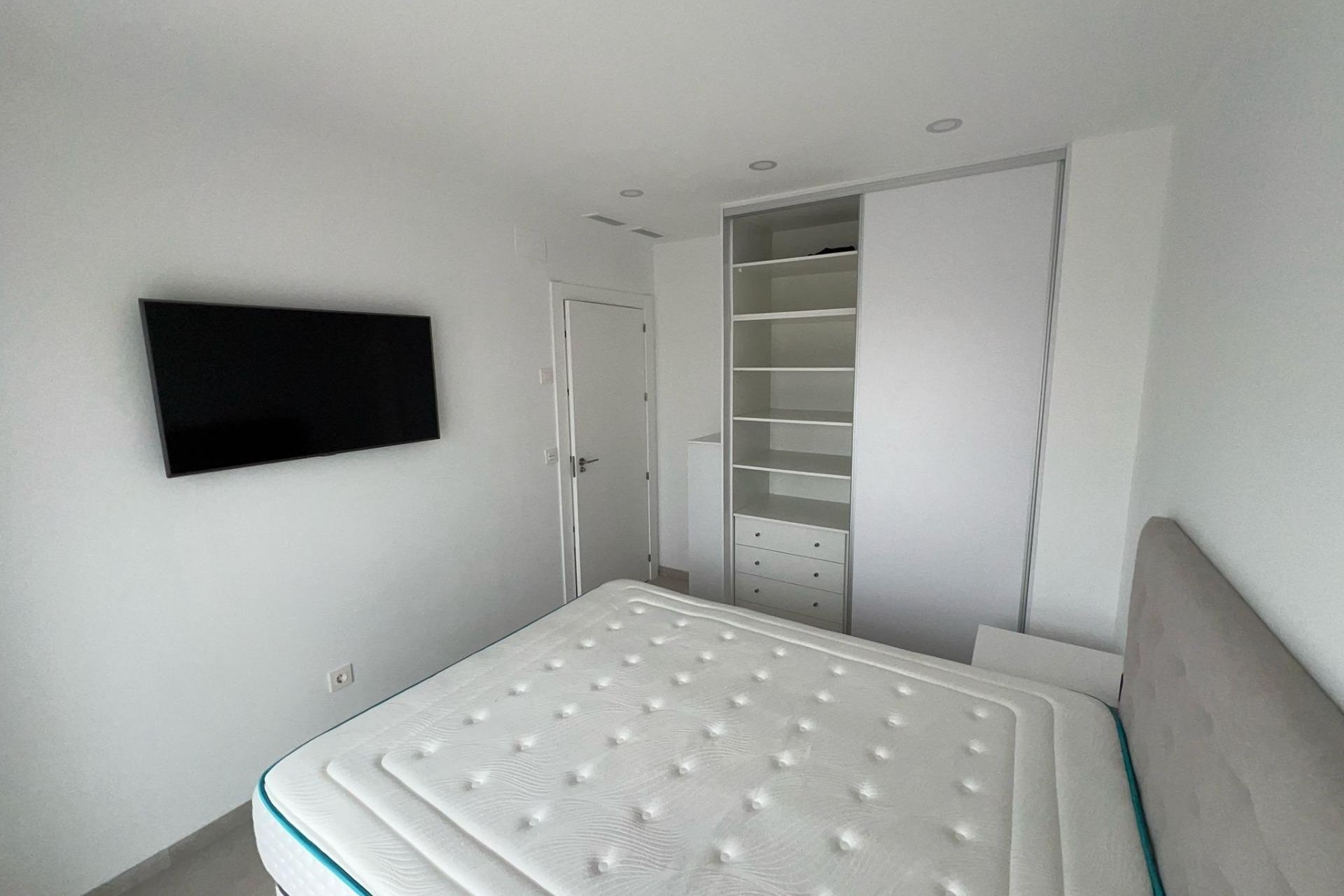 Resale - Villa -
Benijofar