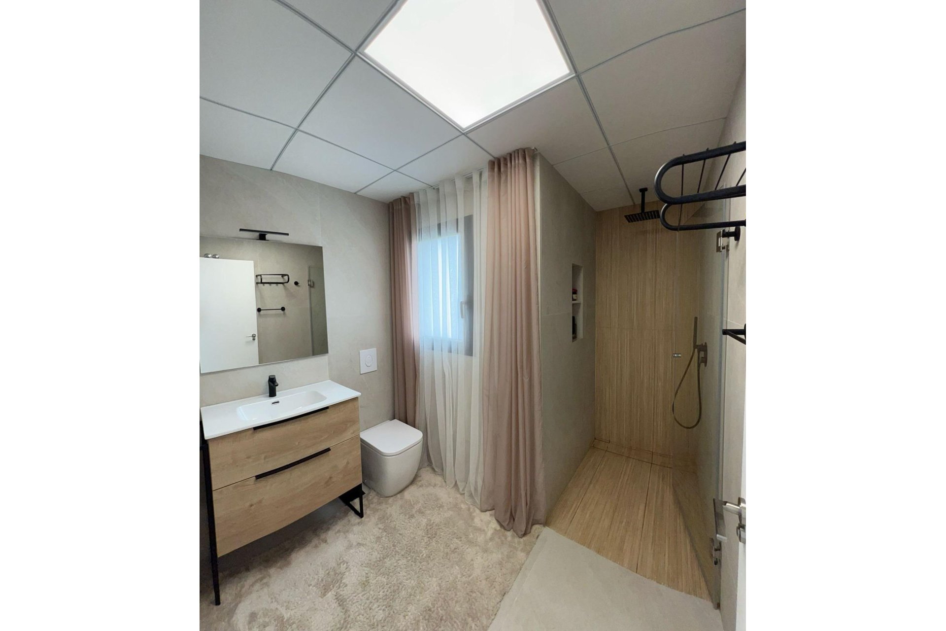 Resale - Villa -
Benijofar