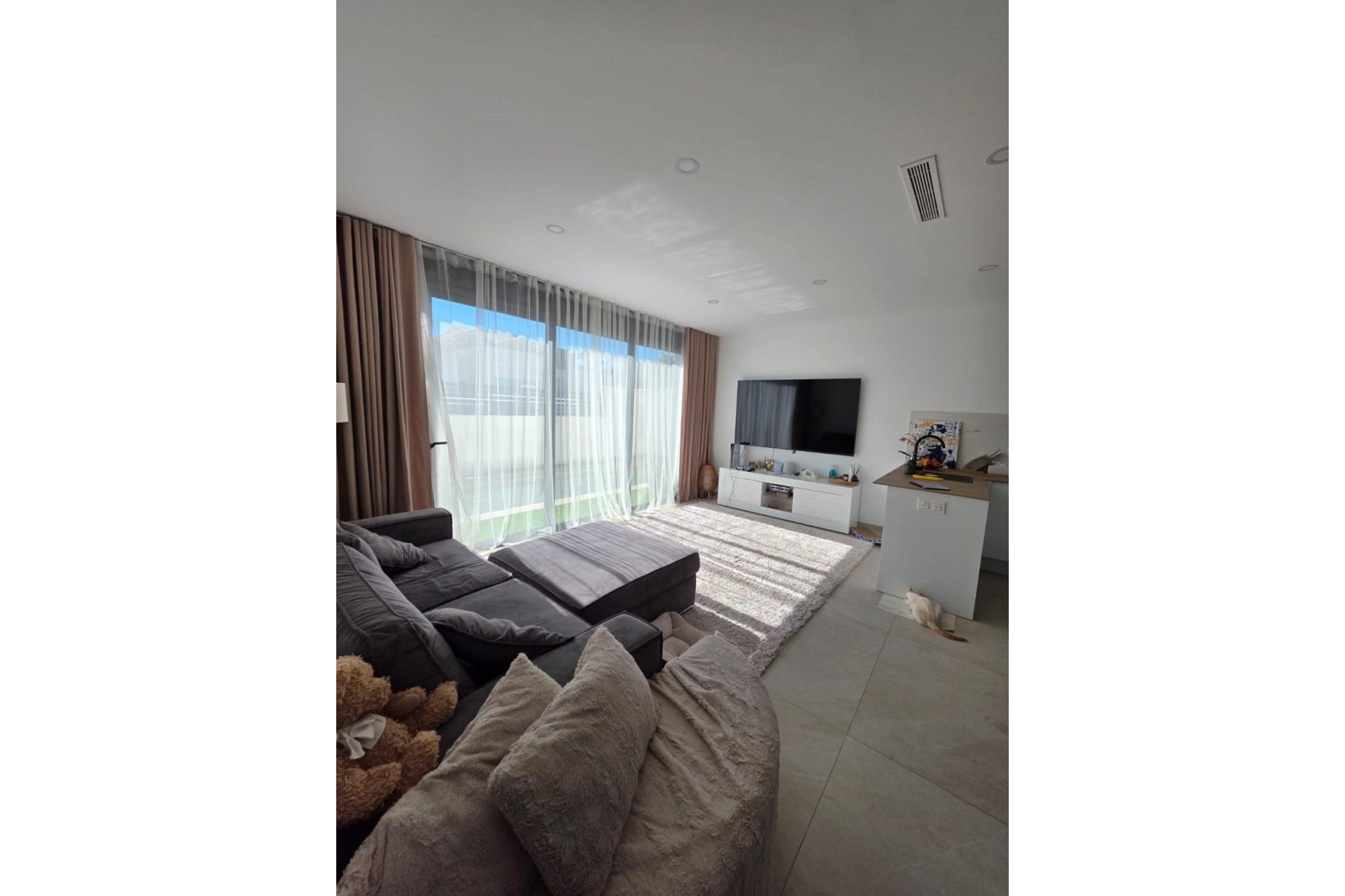 Resale - Villa -
Benijofar