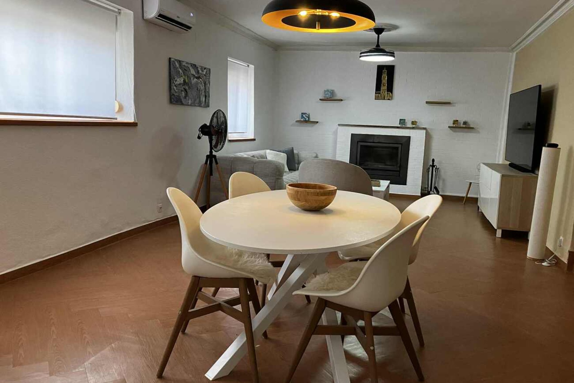 Resale - Villa -
Biar - Costa Blanca