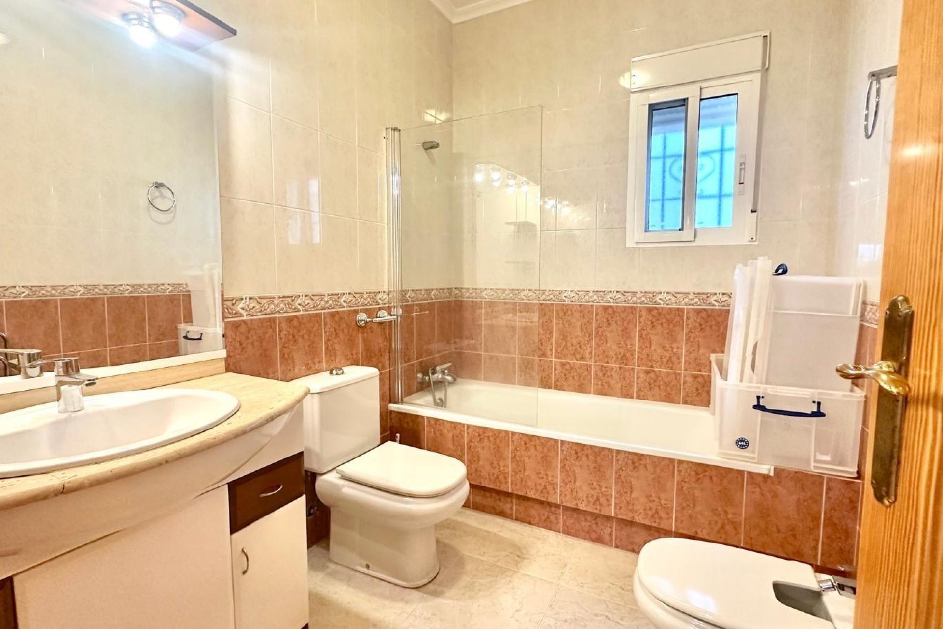 Resale - Villa -
Bigastro - Comunidad Valenciana