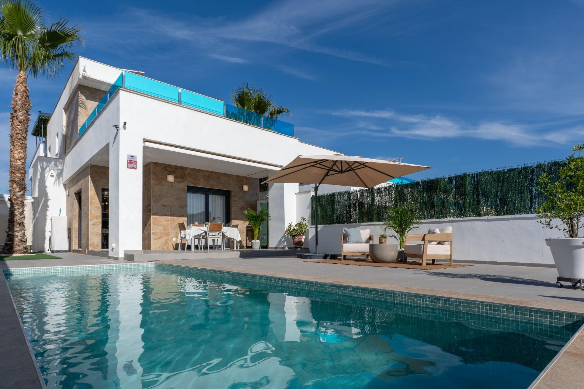 Resale - Villa -
Bigastro - D6