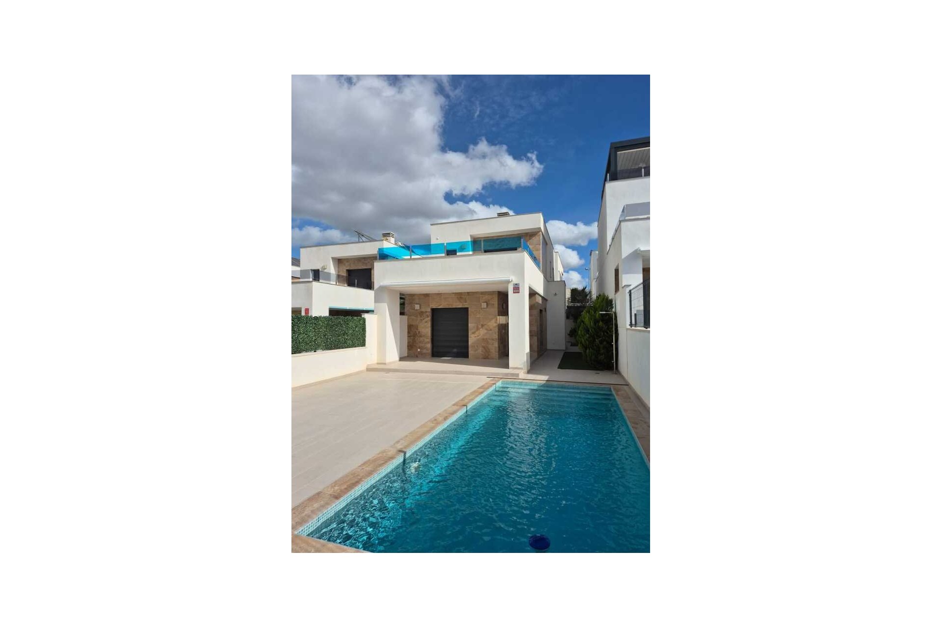 Resale - Villa -
Bigastro - Inland