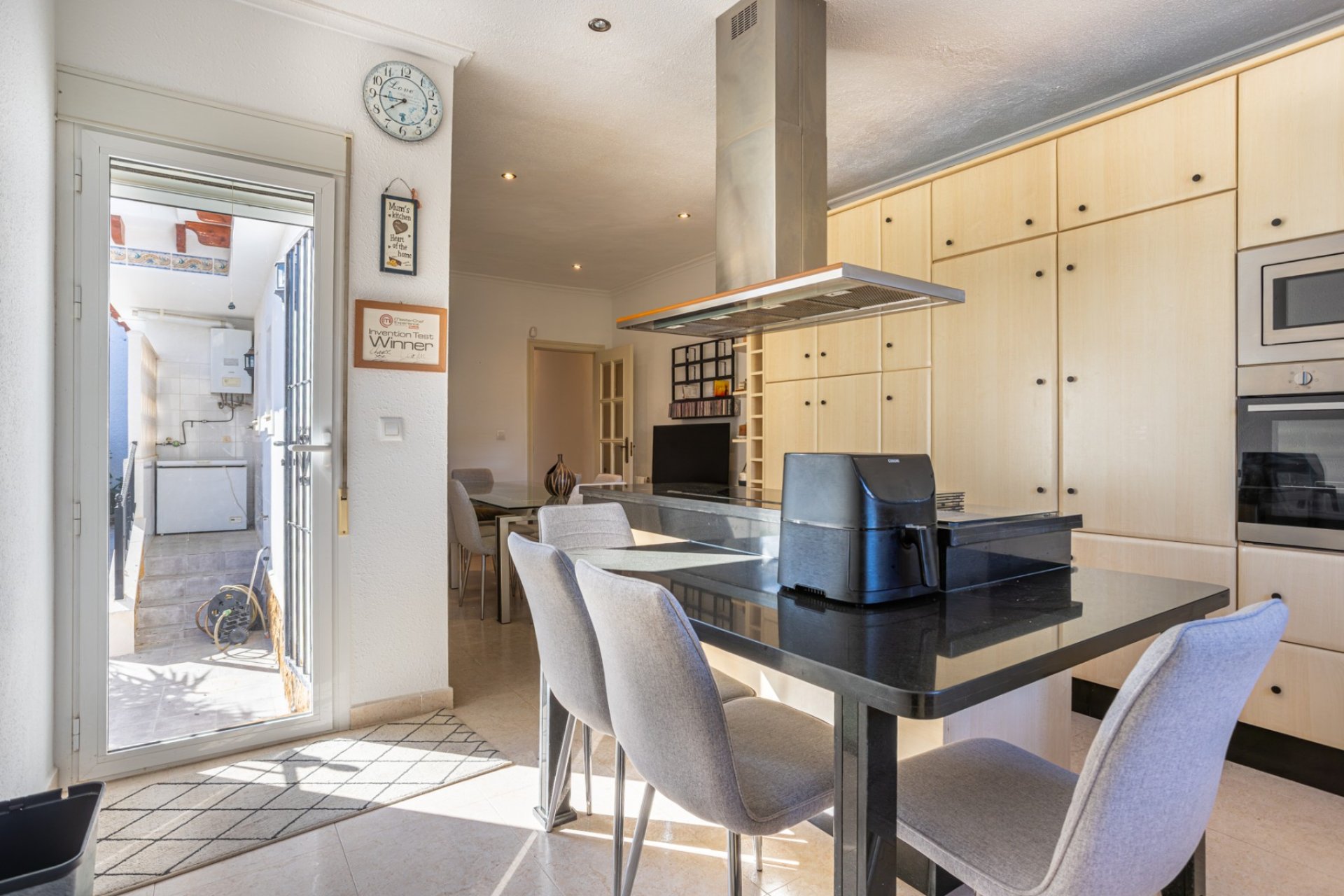 Resale - Villa -
Bigastro - Inland