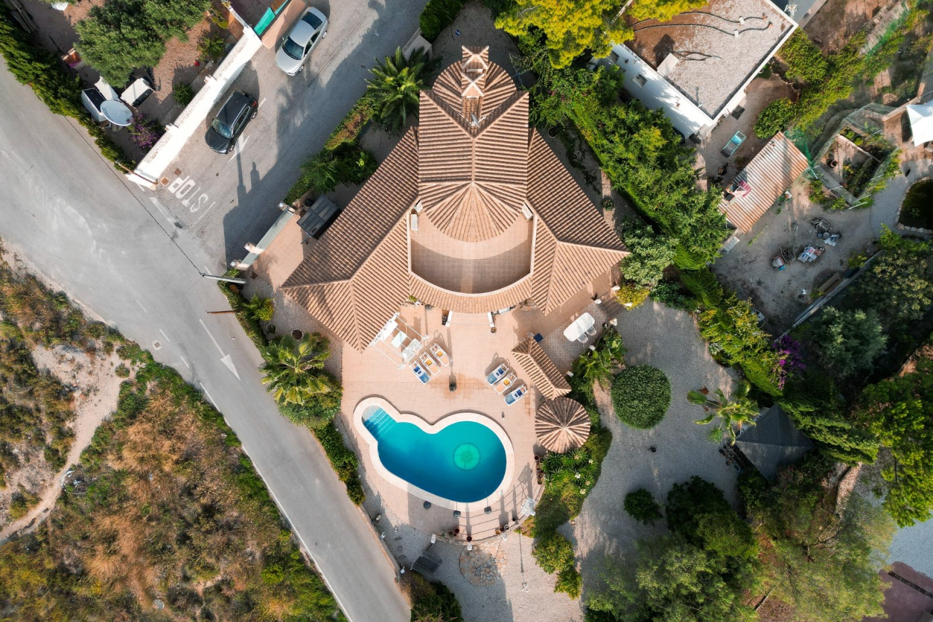 Resale - Villa -
Busot - Costa Blanca