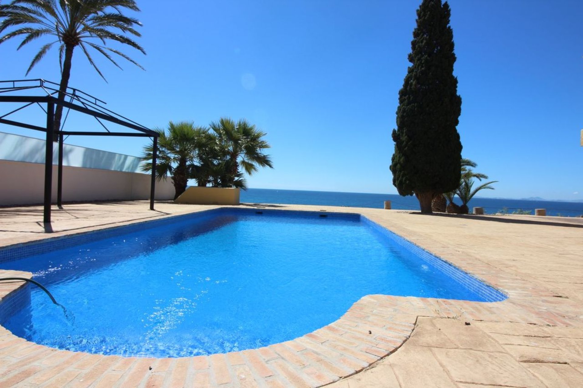 Resale - Villa -
Cabo Roig - Costa Blanca