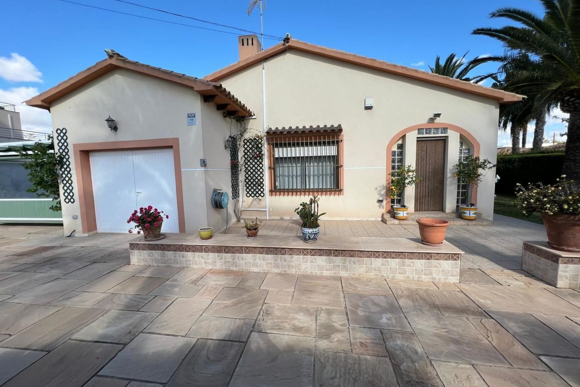 Resale - Villa -
Cabo Roig - Costa Blanca