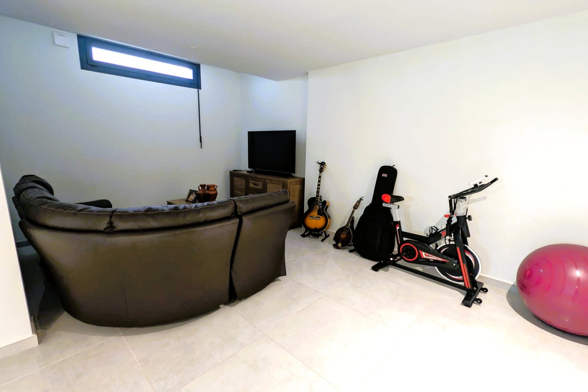 Resale - Villa -
Cabo Roig - Costa Blanca