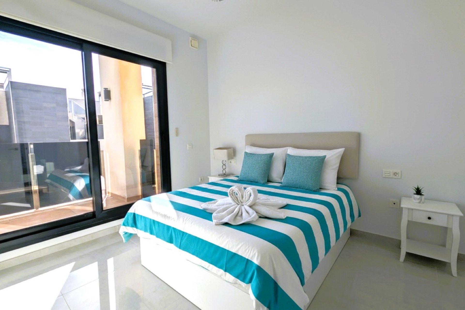 Resale - Villa -
Cabo Roig - Costa Blanca