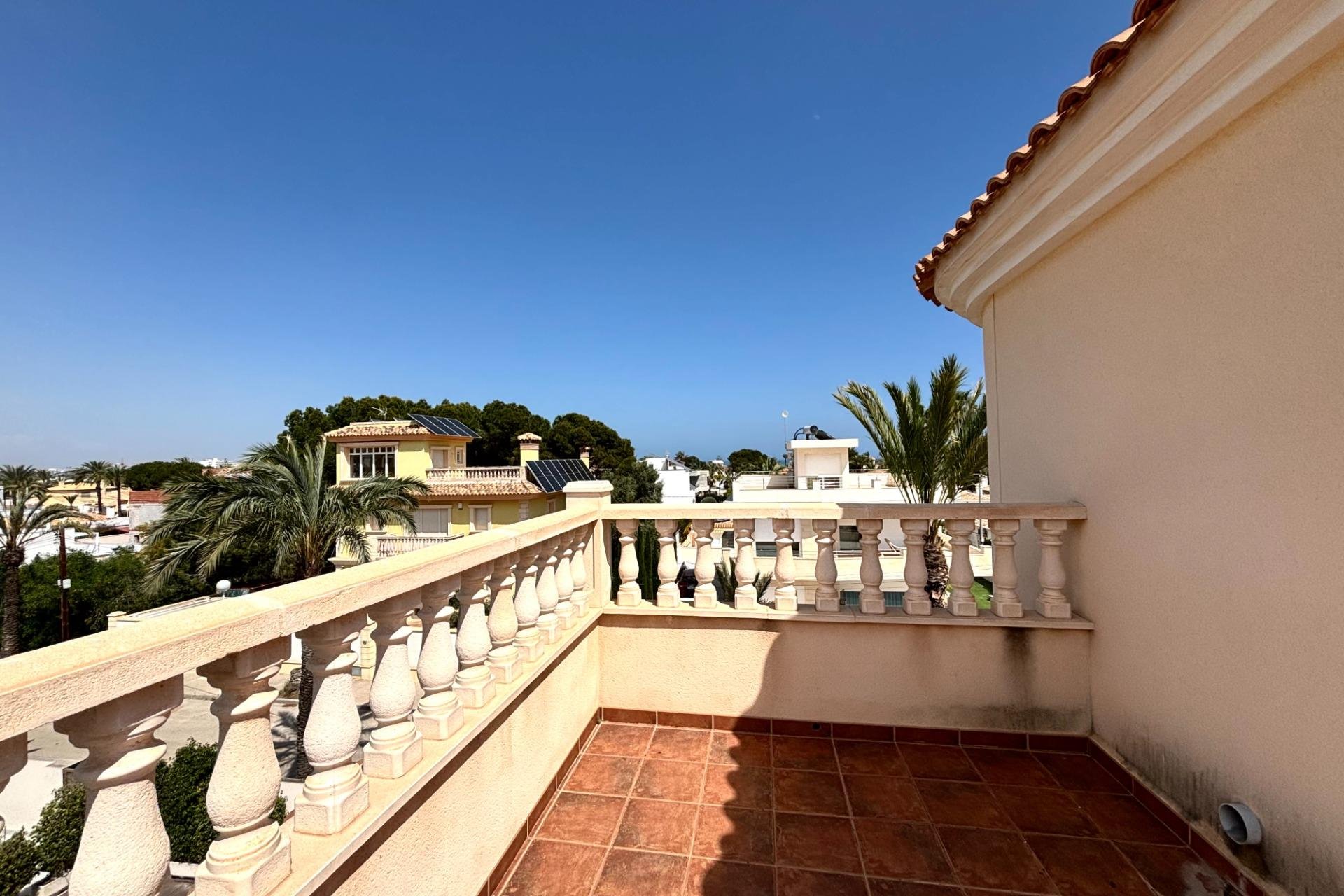 Resale - Villa -
Cabo Roig - Costa Blanca