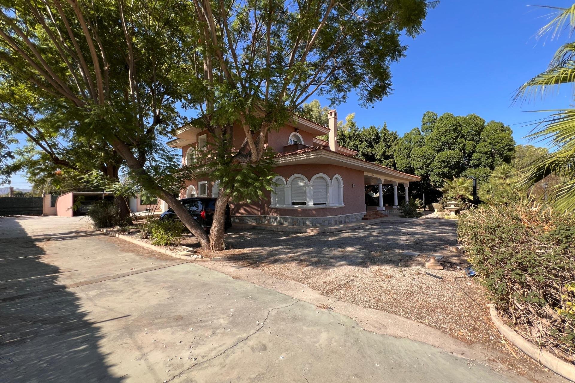 Resale - Villa -
Callosa de Segura - Callosa De Segura