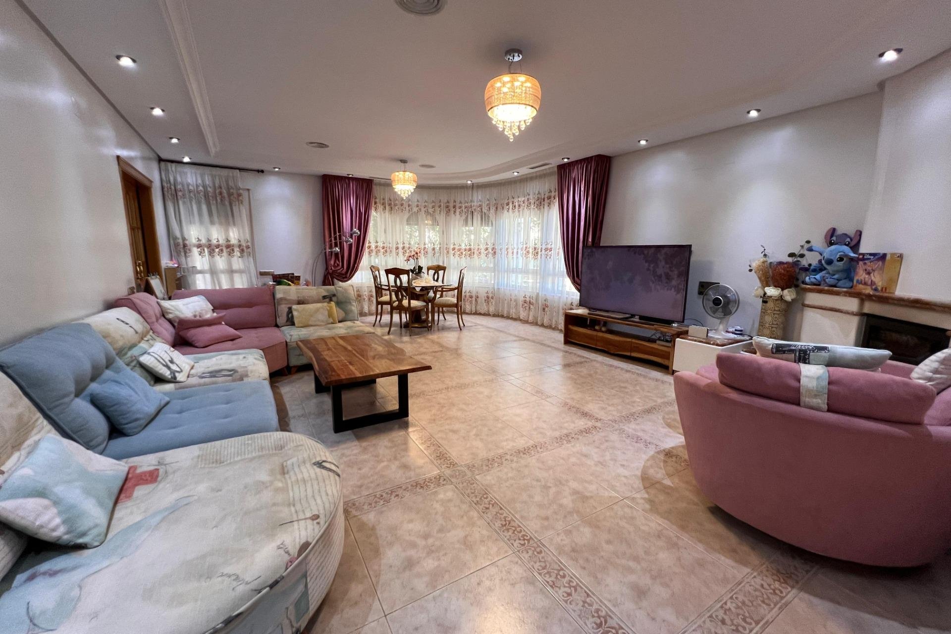 Resale - Villa -
Callosa de Segura - Callosa De Segura