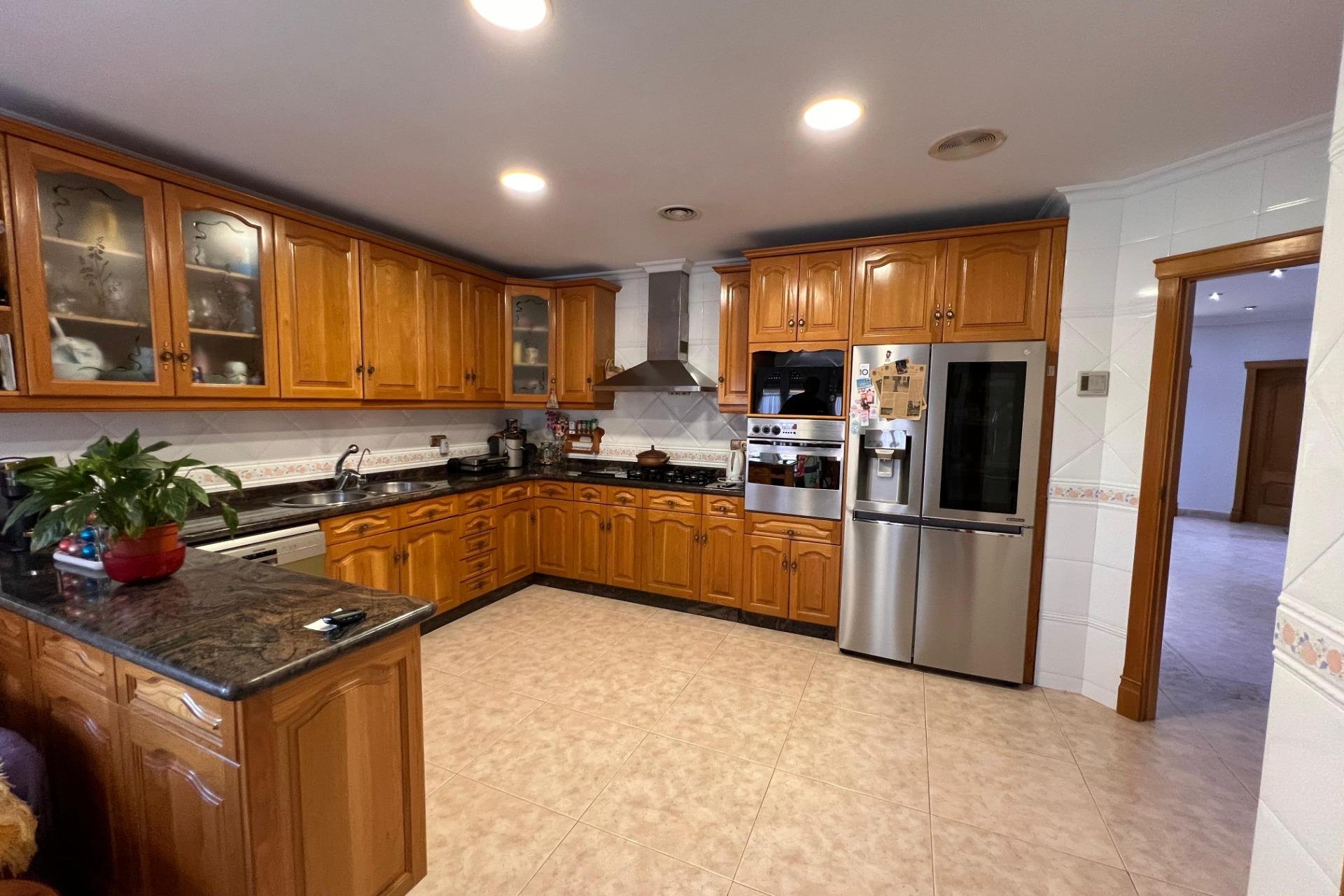 Resale - Villa -
Callosa de Segura - Callosa De Segura