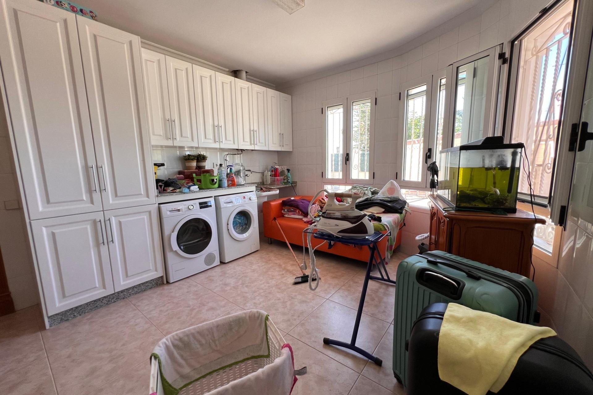 Resale - Villa -
Callosa de Segura - Callosa De Segura