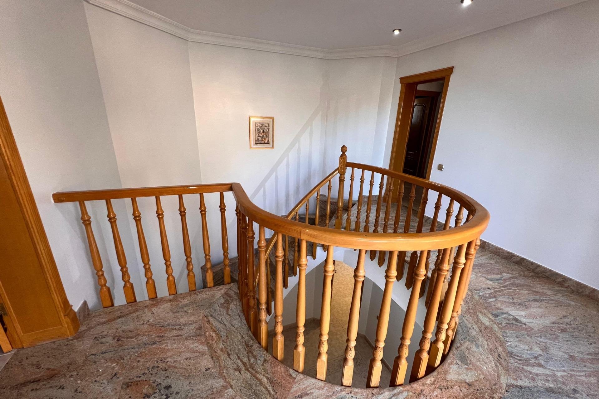 Resale - Villa -
Callosa de Segura - Callosa De Segura