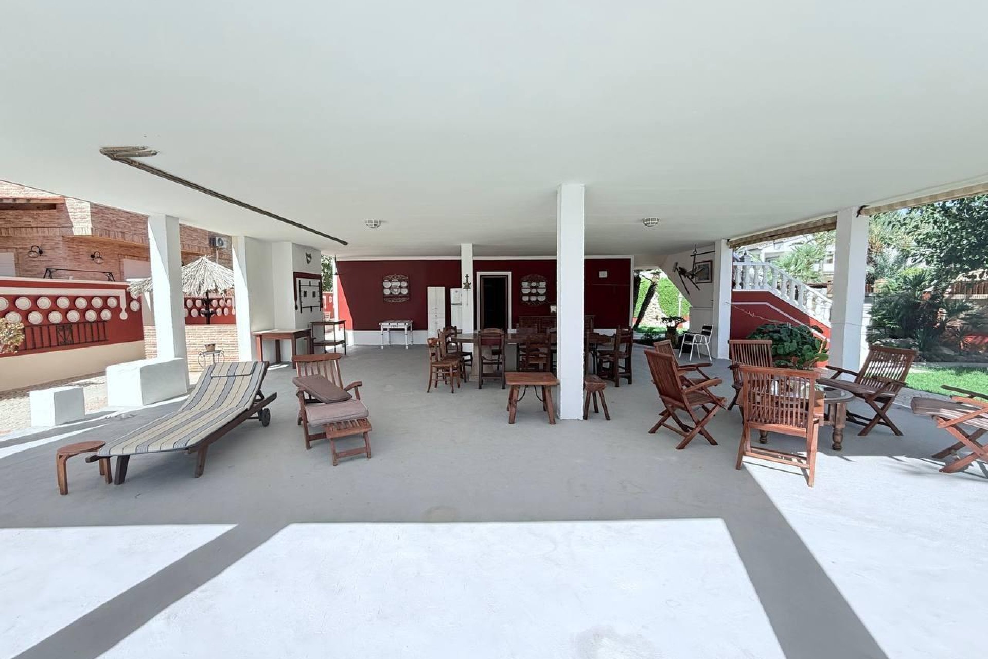 Resale - Villa -
Campoamor