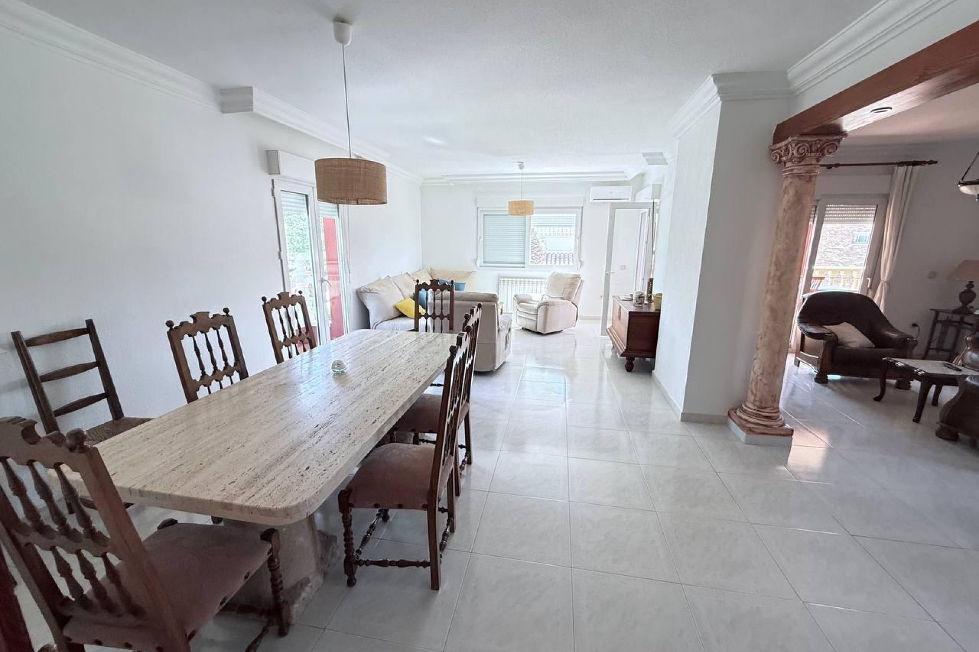 Resale - Villa -
Campoamor