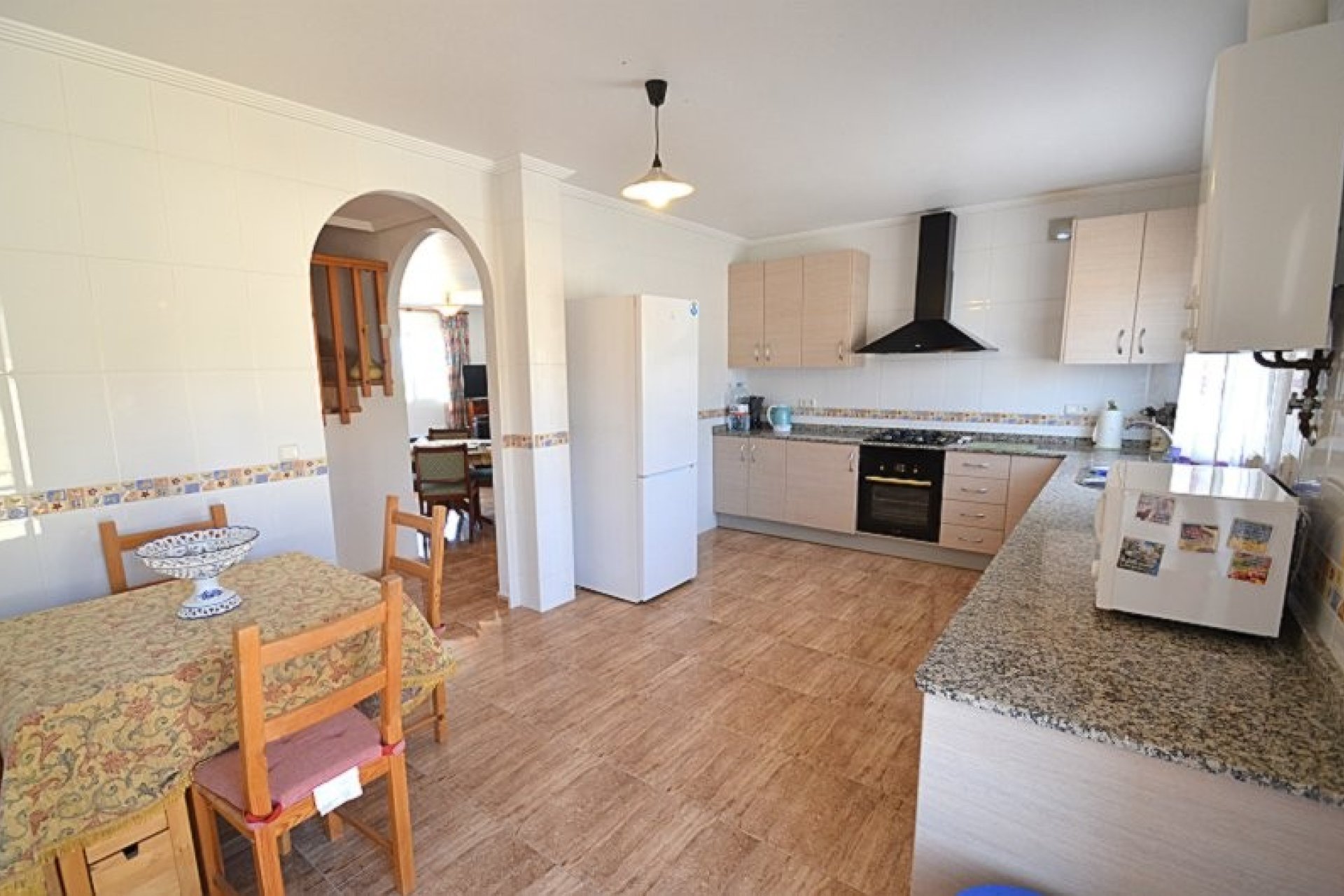 Resale - Villa -
Campos del Río - Inland