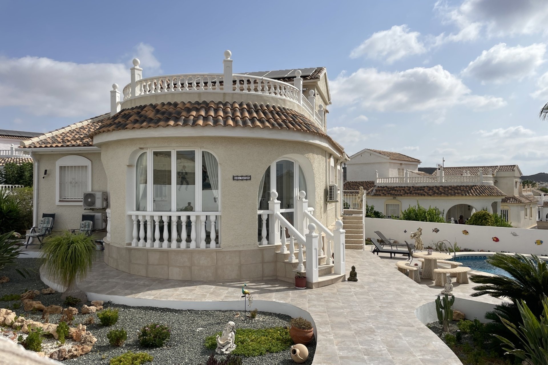 Resale - Villa -
Camposol - Inland