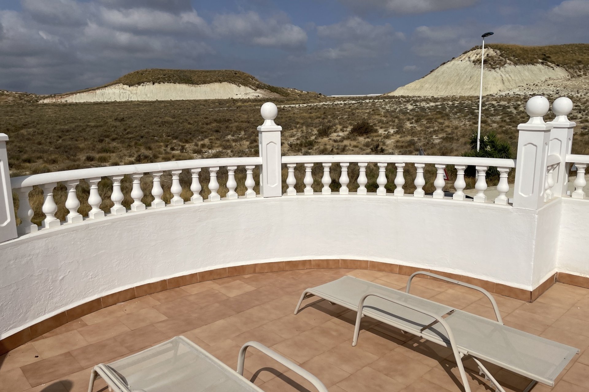 Resale - Villa -
Camposol - Inland