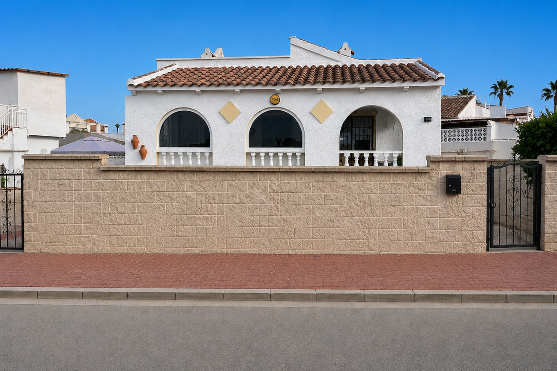 Resale - Villa -
Camposol - Inland
