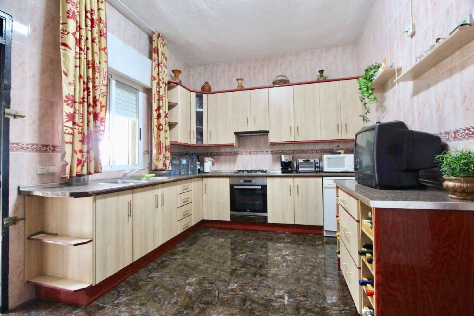 Resale - Villa -
Canadas De San Pedro - Inland