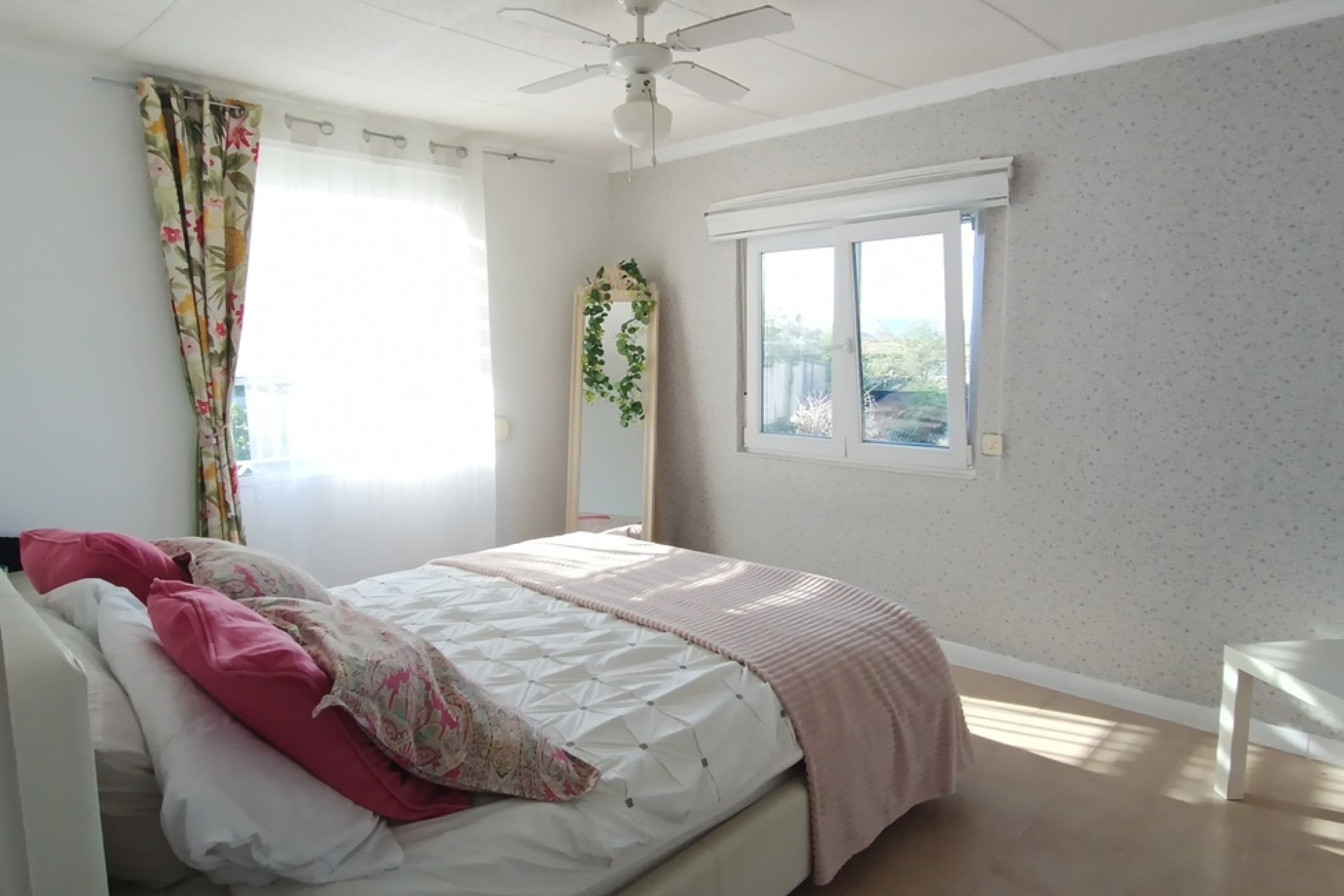 Resale - Villa -
Canadas De San Pedro - Inland