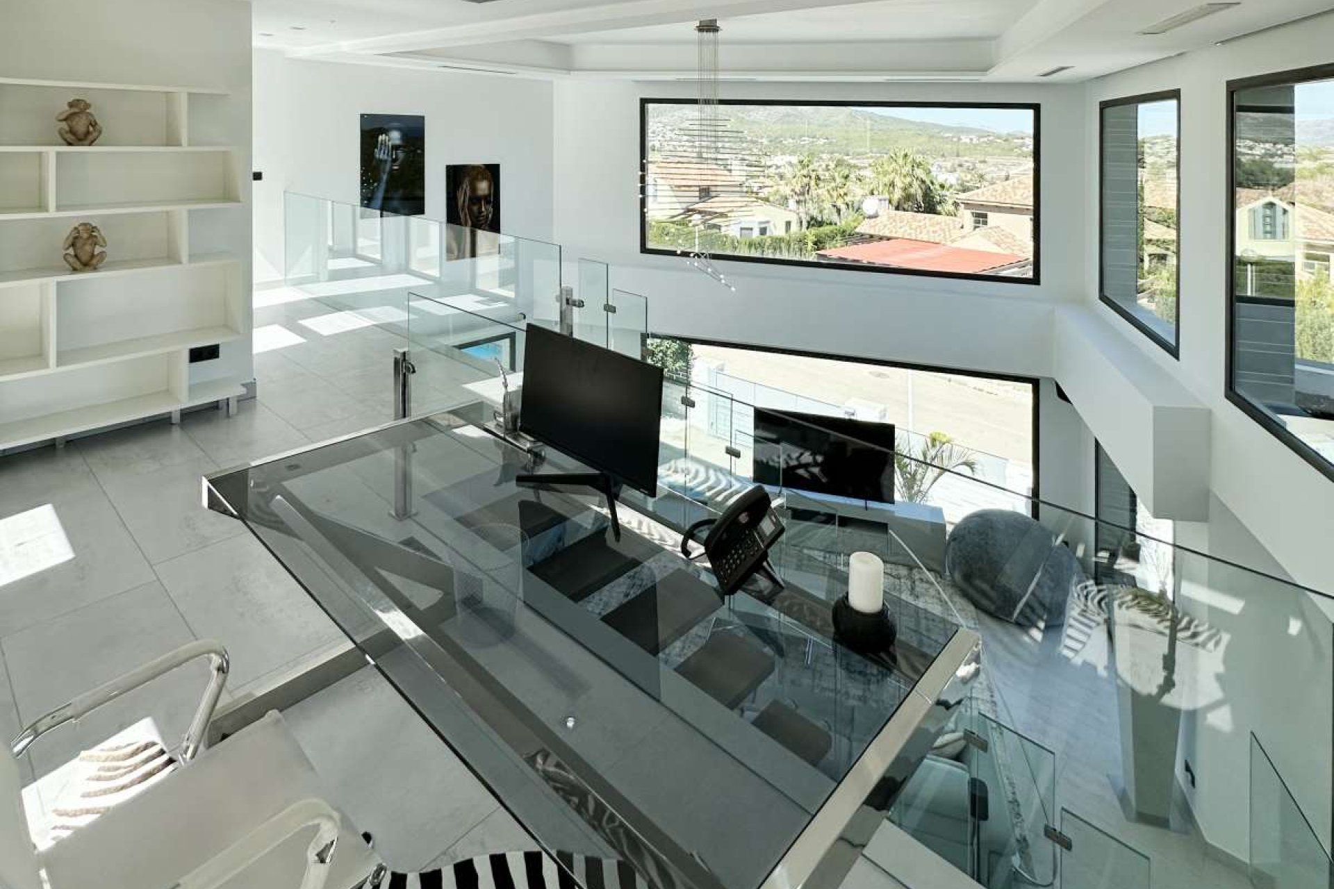Resale - Villa -
Cansalades - Costa Blanca
