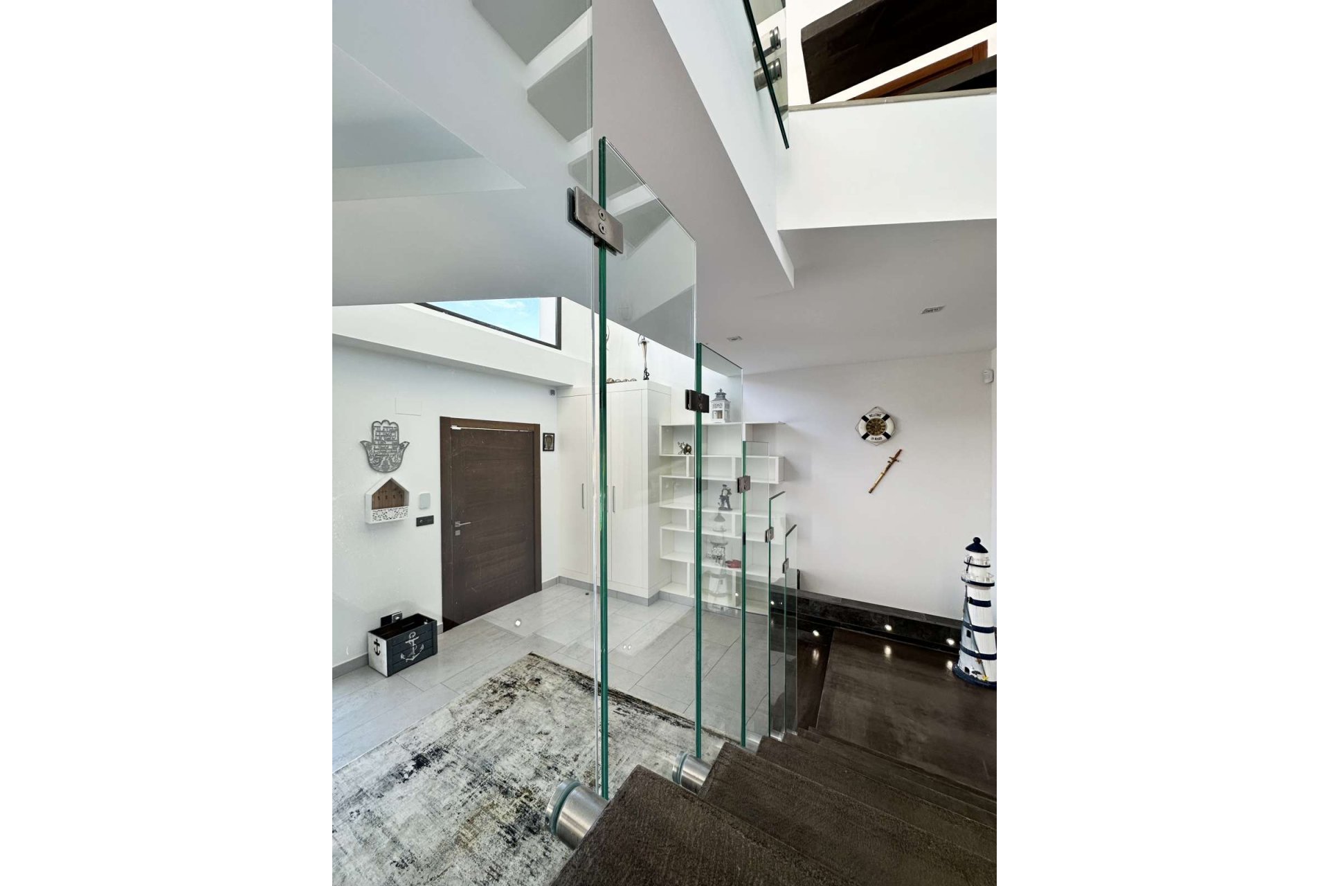Resale - Villa -
Cansalades - Costa Blanca