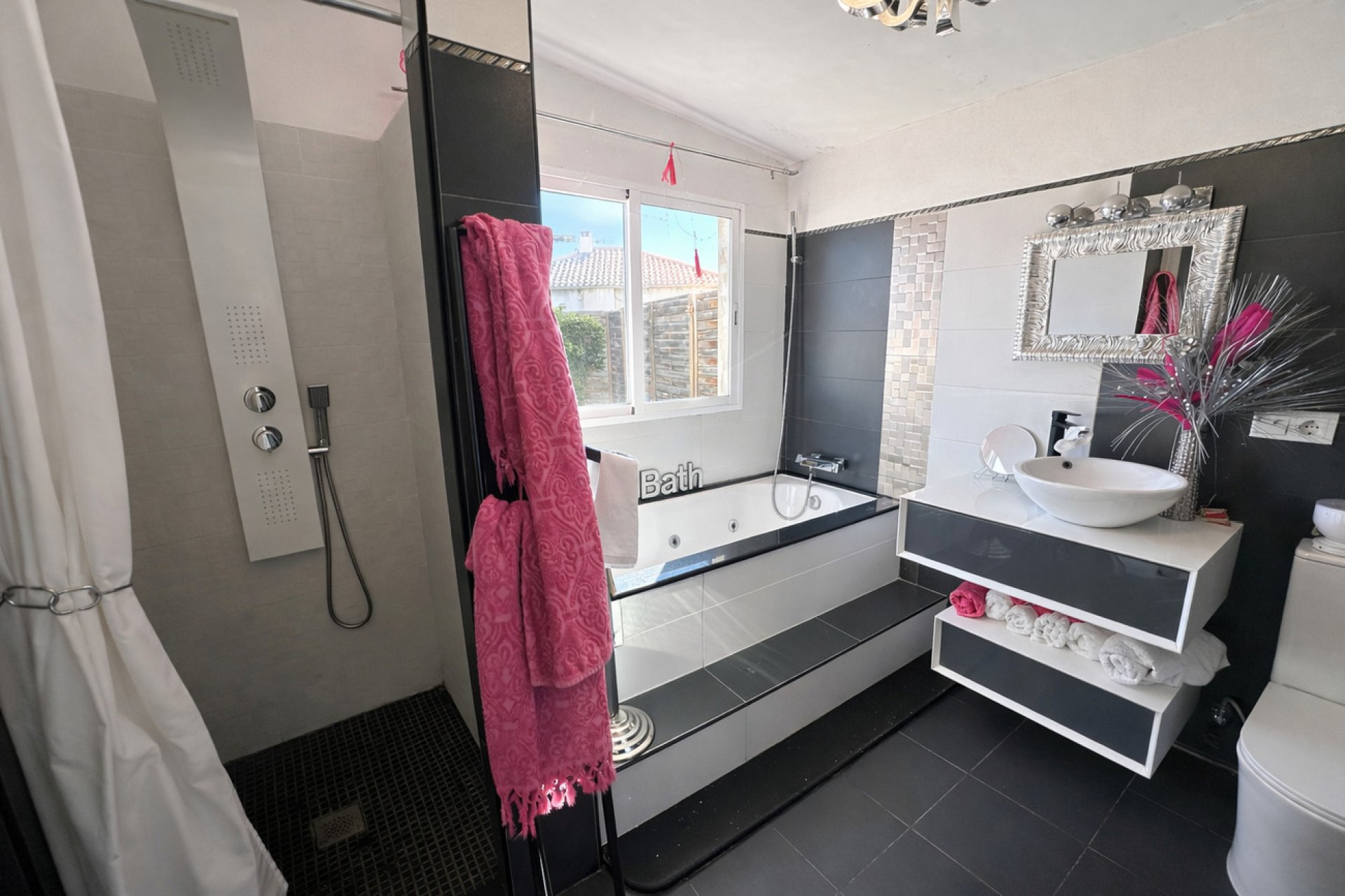 Resale - Villa -
Castalla - Costa Blanca