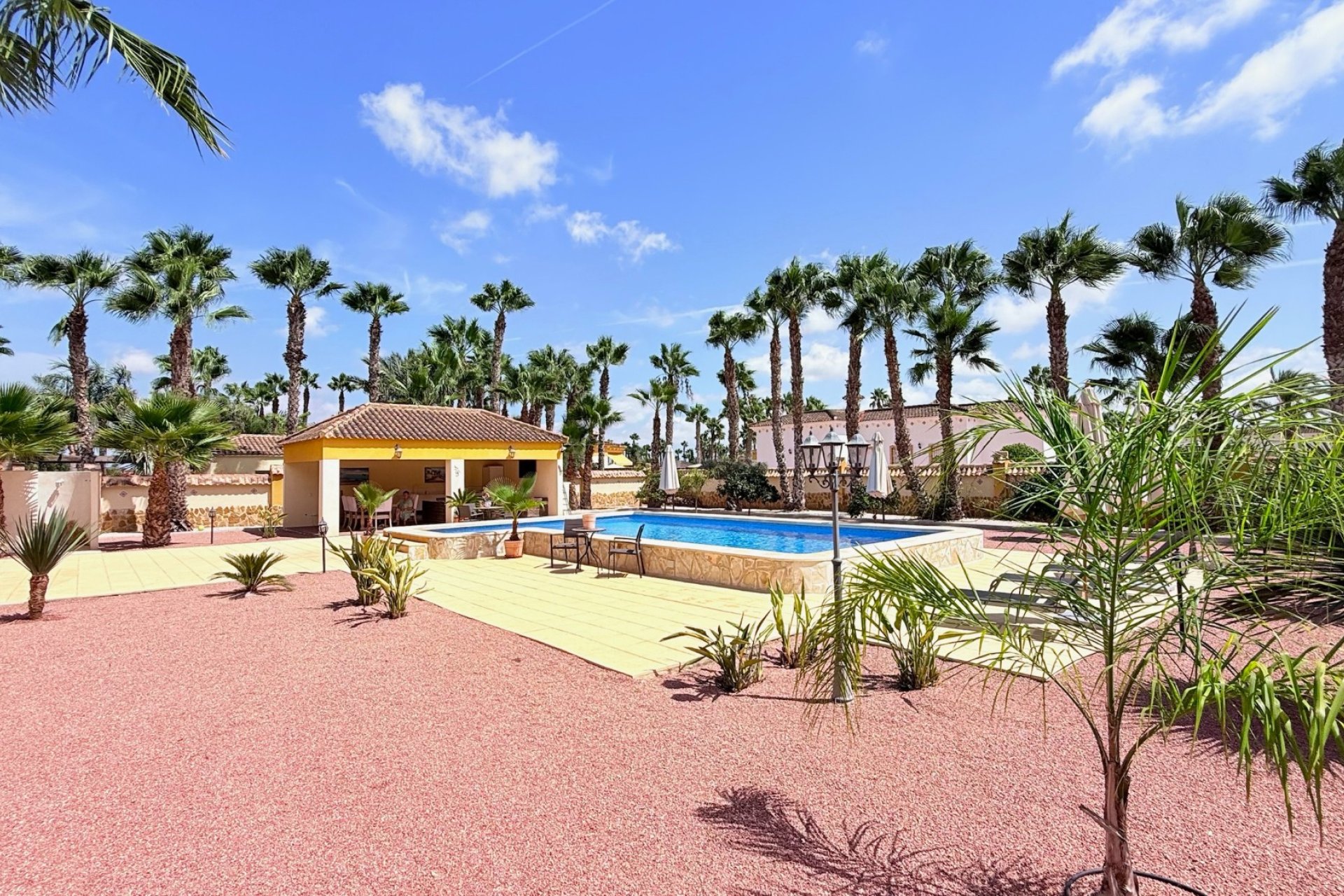 Resale - Villa -
Catral - Costa Blanca