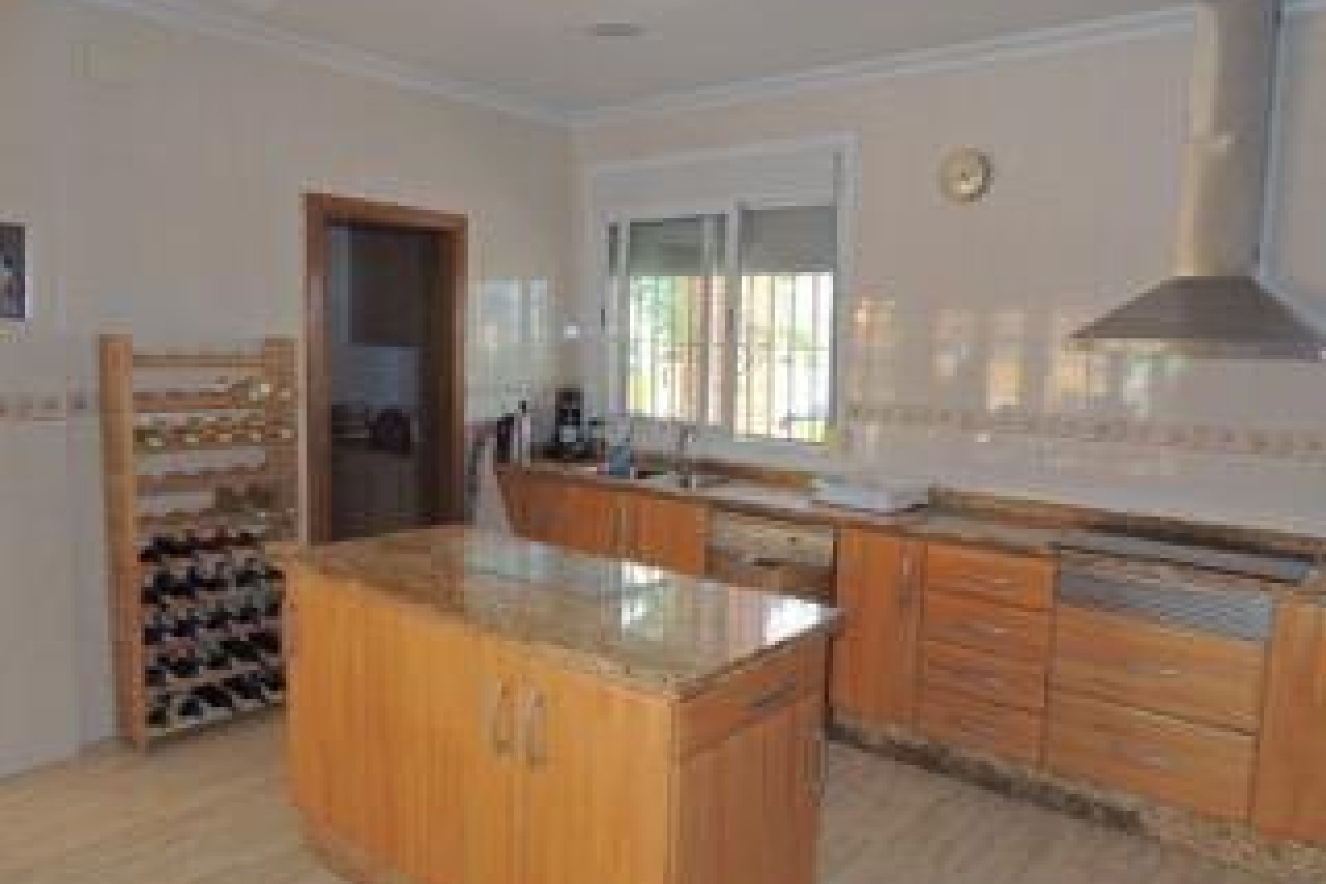 Resale - Villa -
Catral