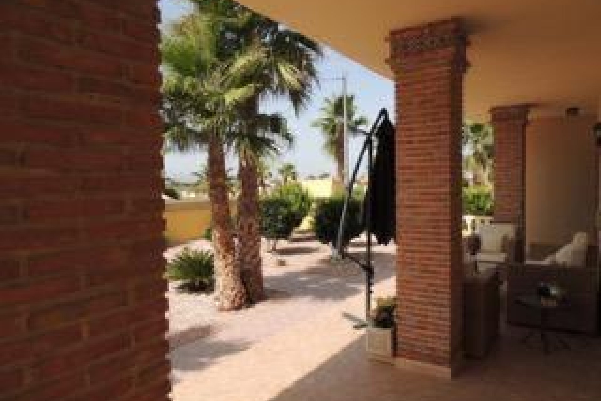 Resale - Villa -
Catral