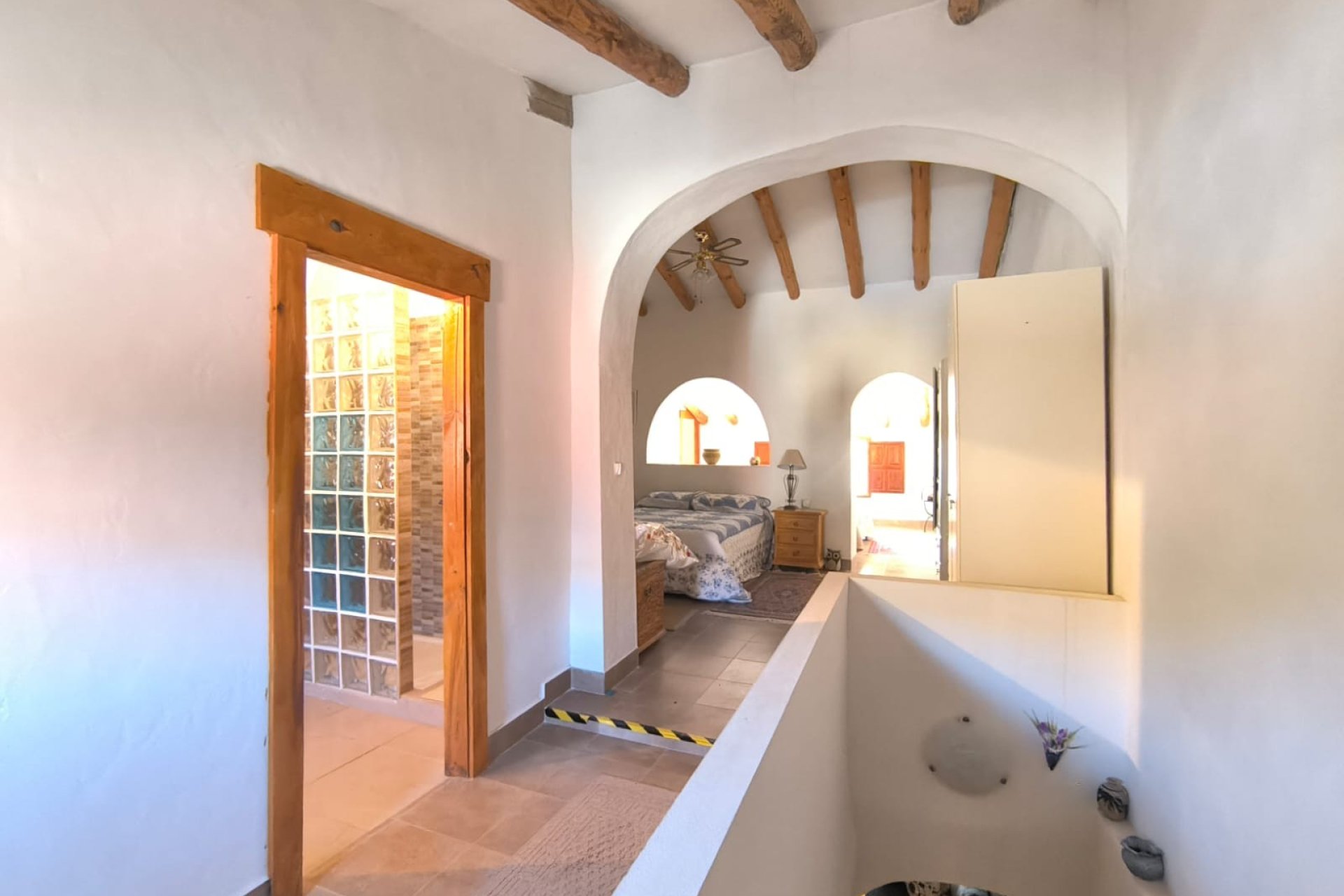 Resale - Villa -
Chinorlet - Inland