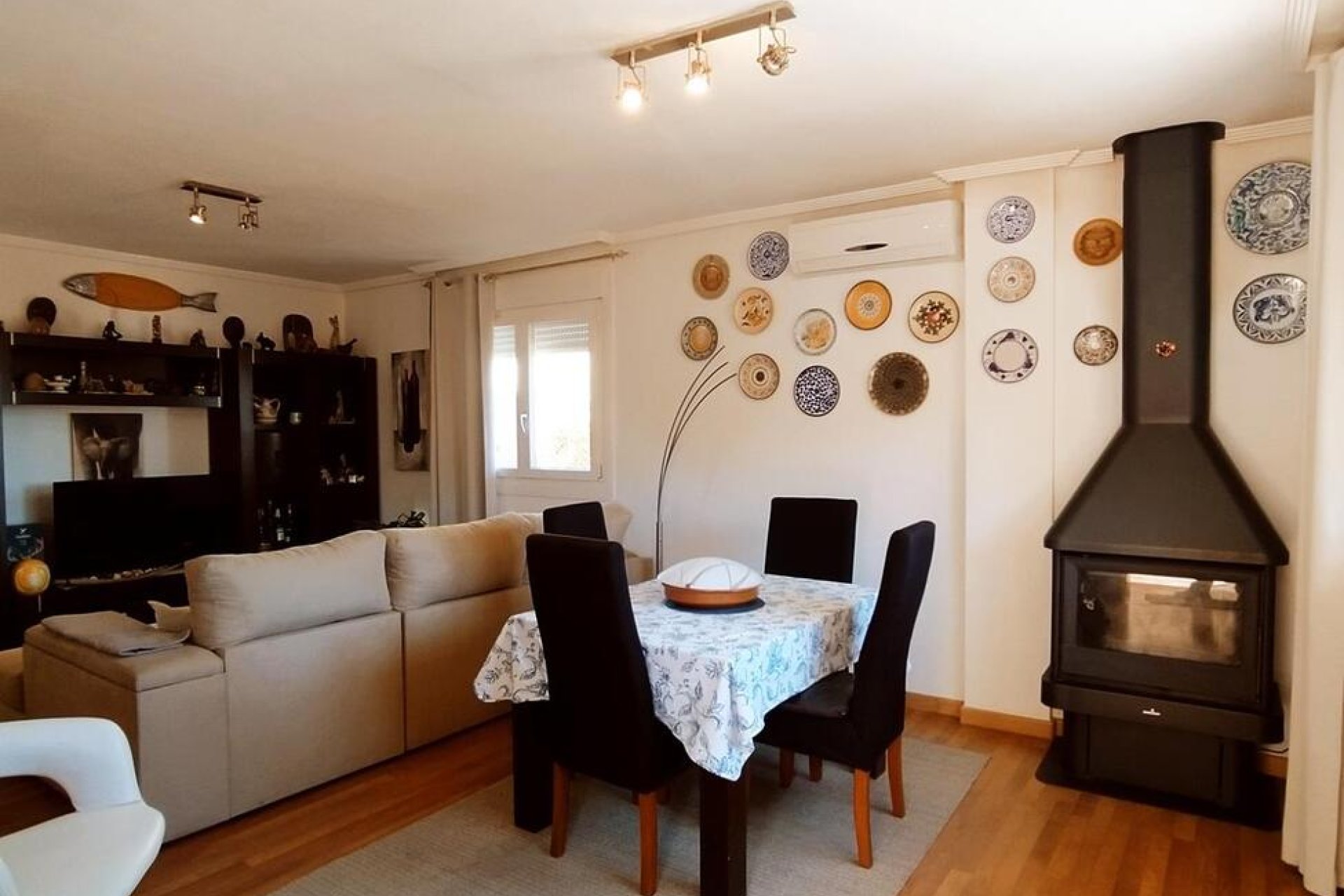 Resale - Villa -
Ciudad Quesada - Costa Blanca