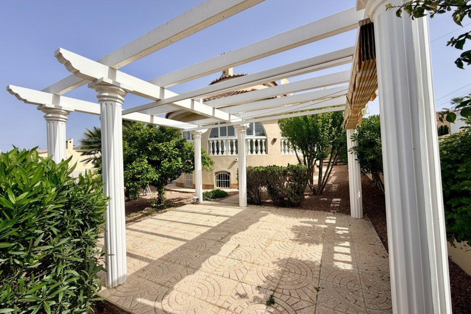 Resale - Villa -
Ciudad Quesada - Costa Blanca