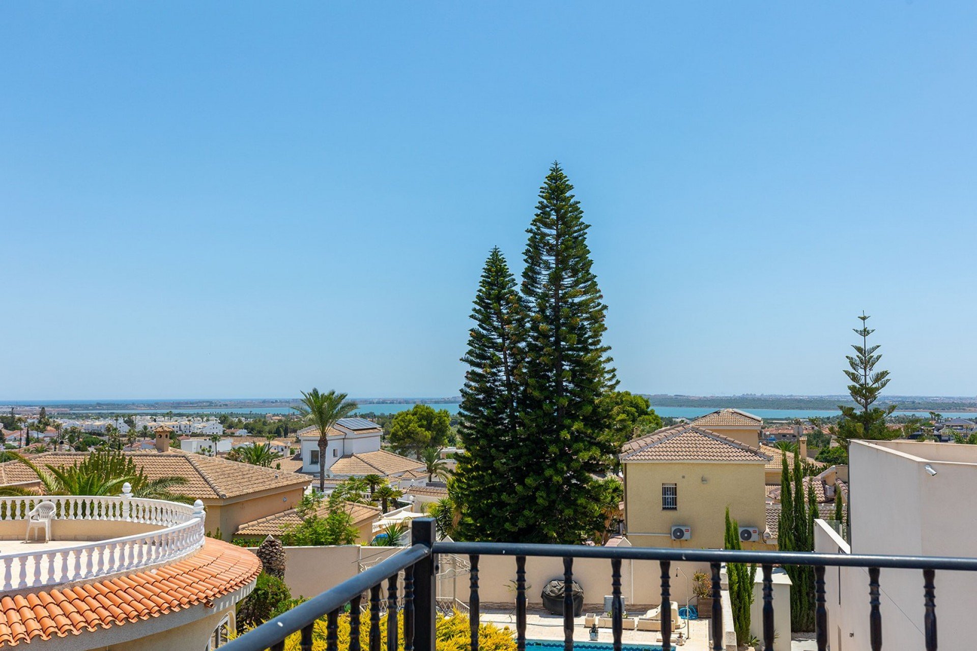 Resale - Villa -
Ciudad Quesada - Costa Blanca