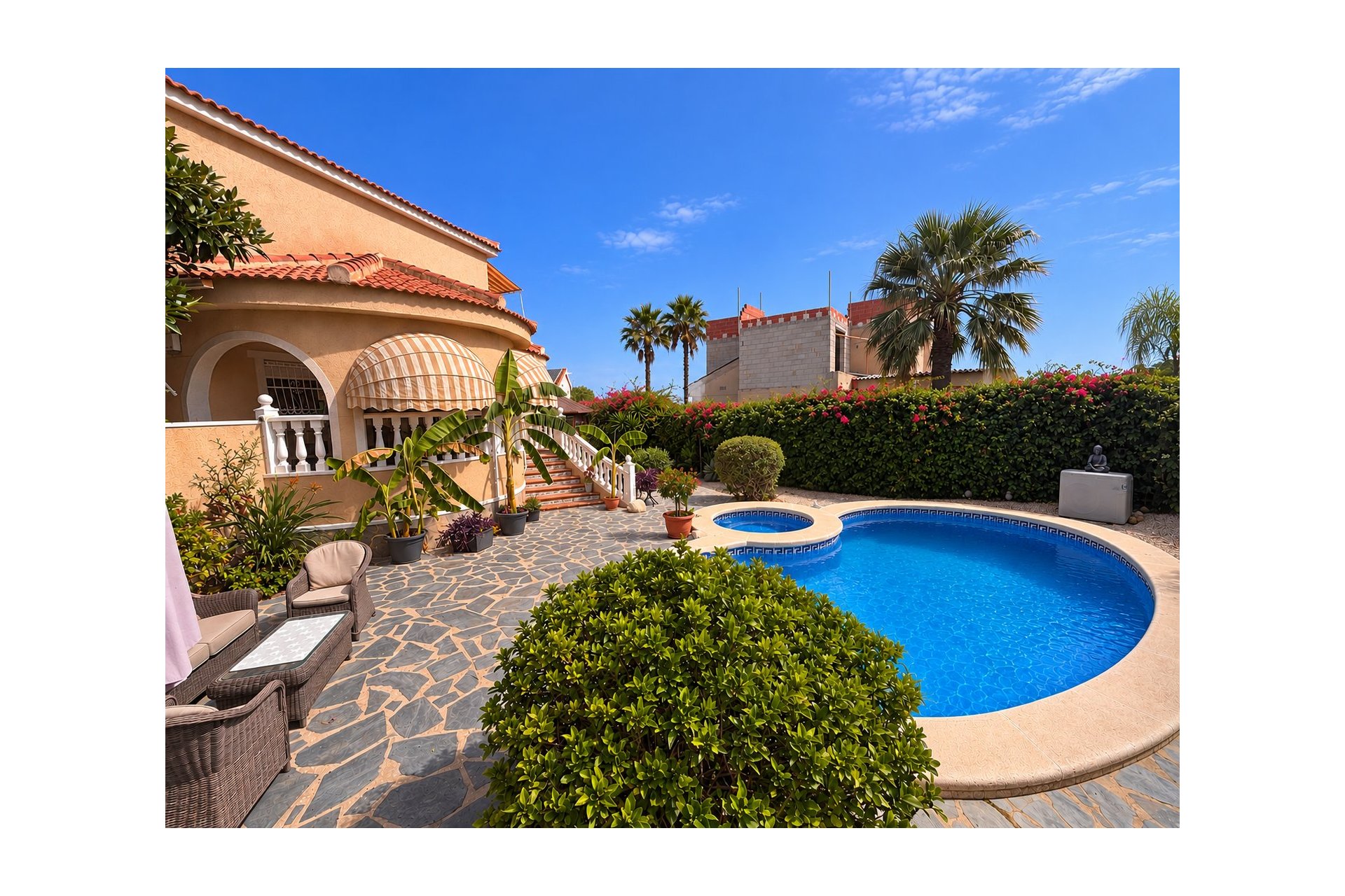 Resale - Villa -
Ciudad Quesada - Costa Blanca