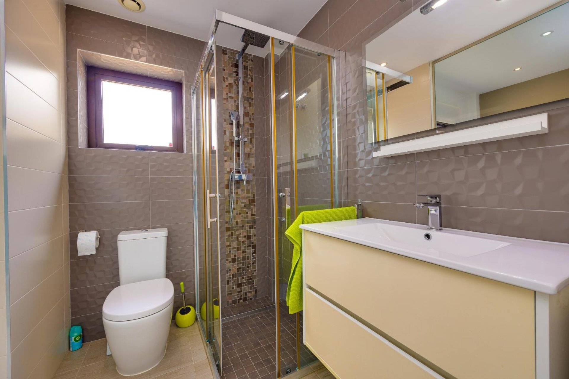 Resale - Villa -
Ciudad Quesada - Pueblo Bravo