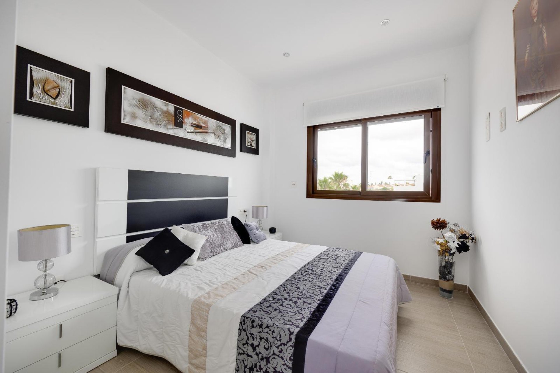 Resale - Villa -
Ciudad Quesada - Pueblo Bravo