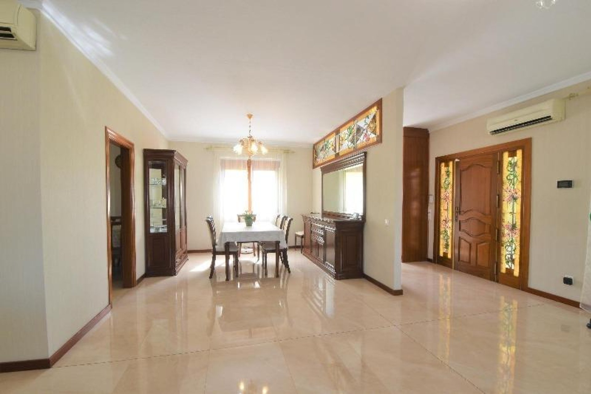 Resale - Villa -
Ciudad Quesada