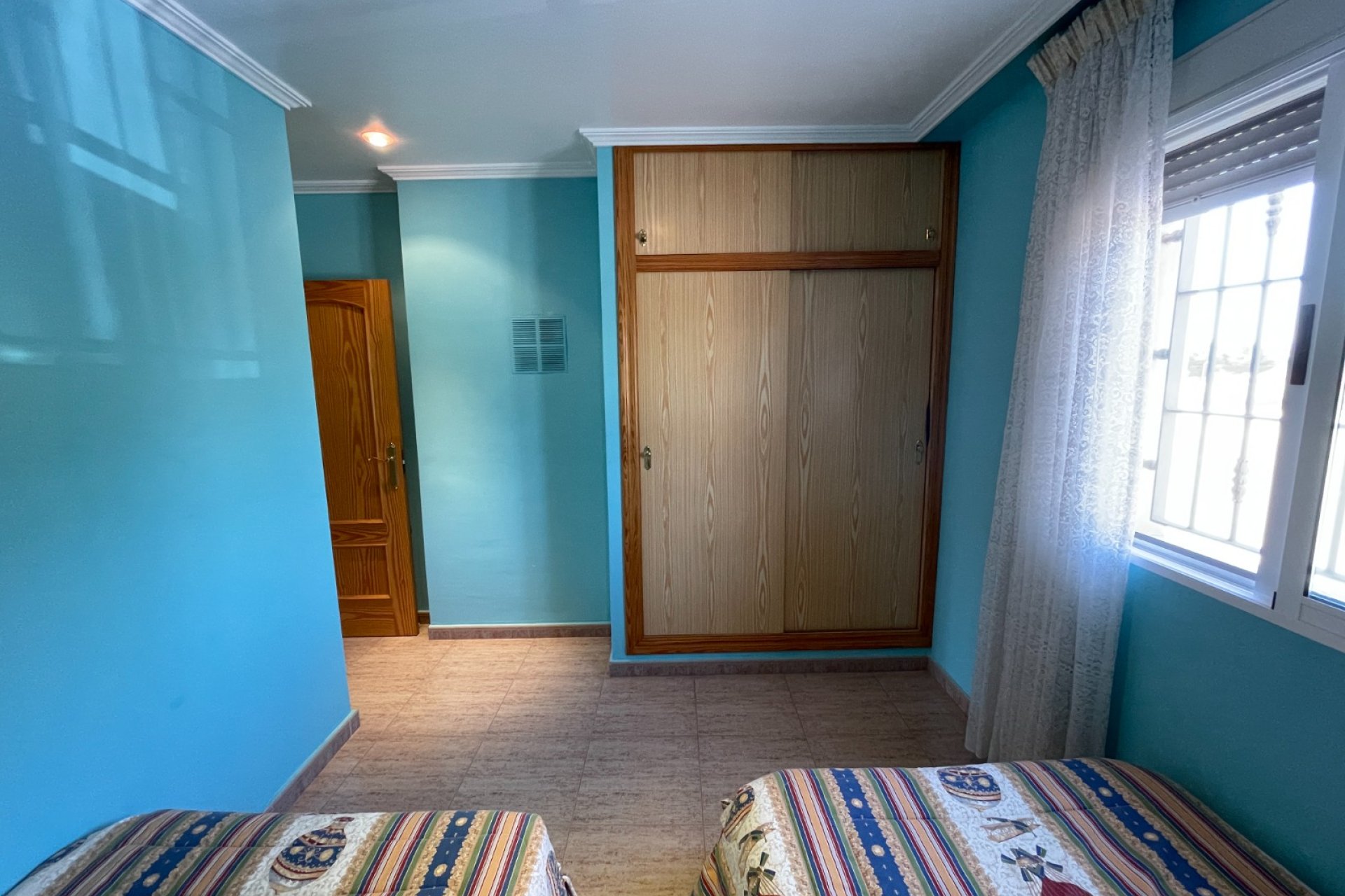 Resale - Villa -
Crevillent - Inland